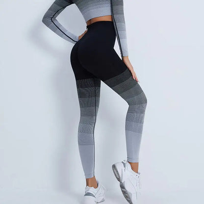Gradient Sport Suit for Running and Fitness